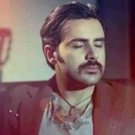 آخ تو شب یلدای منی دیوونه دوست داشتنی